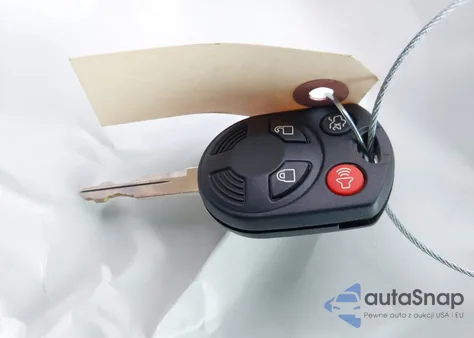 2012 Ford Escape Xlt z USA, uszkodzony, nr VIN 1FMCU0DG5CKB05260